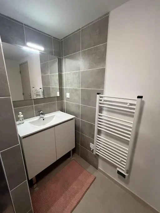 Appartement Elegant, 2 Chambres Et Terrasse Rofftop Μοντελιμάρ